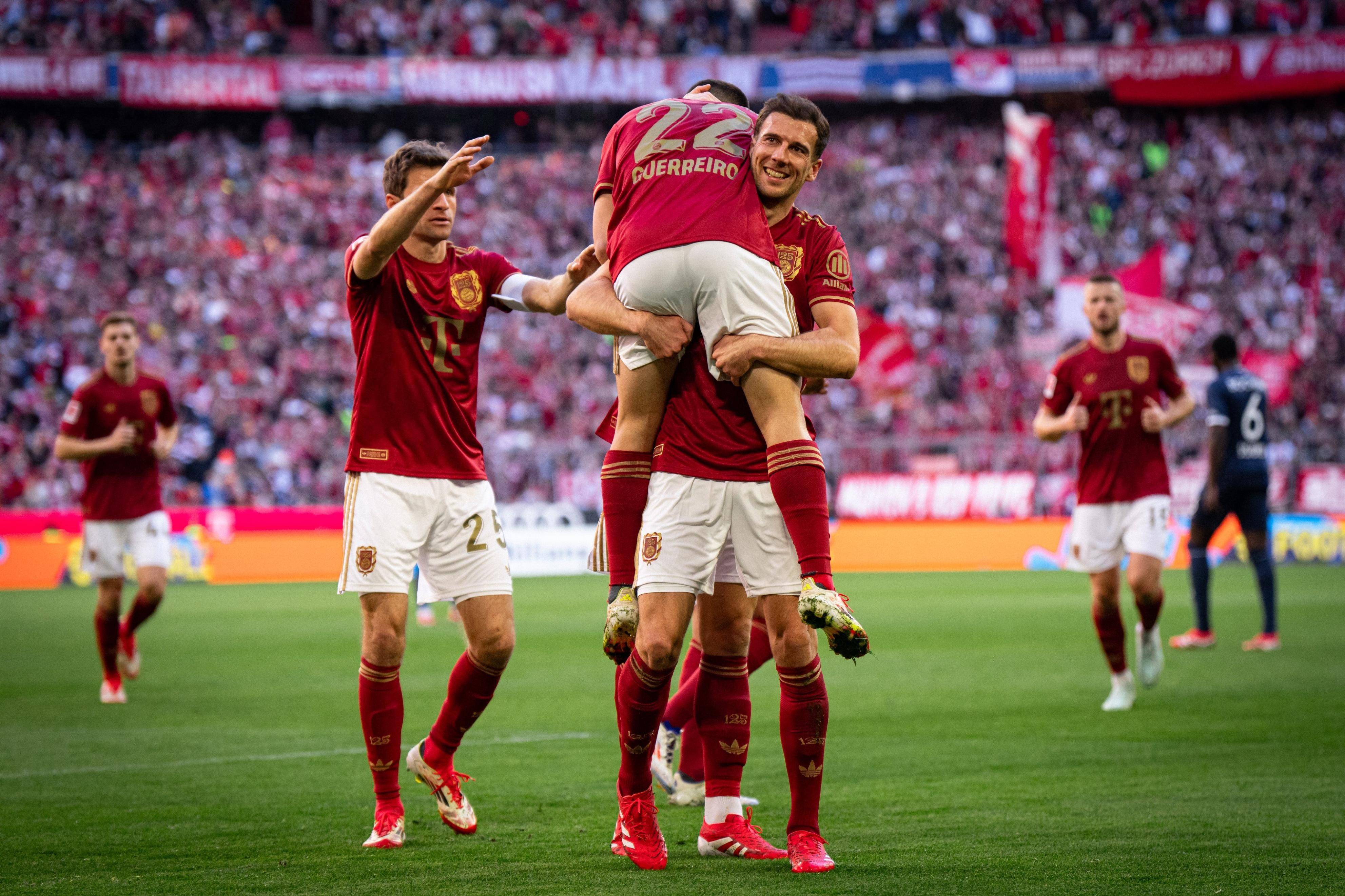 包含皇马客胜利物浦欧冠卫冕冠军再次晋级决赛的词条