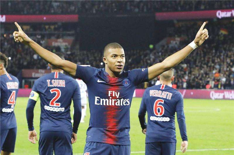 熊猫体育互动-摩斯塔夫将率领里昂前进，决意赢球